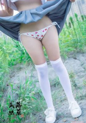 老卫抱着淑蓉进房间第八集视频_蓝光动漫免费观看