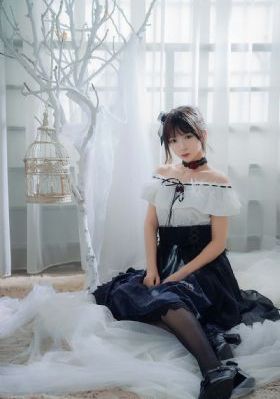 赶尸艳谈2第二部精彩集锦_BD英语高清在线
